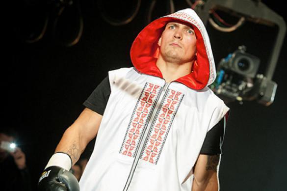 Undisputed cruiserweight champion renounces 'Hero of Ukraine' title. 62687.jpeg