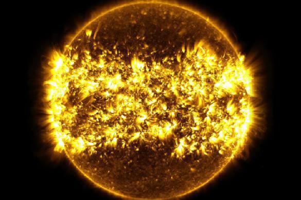 Monstrous Solar Flares Trouble Scientists. 62827.jpeg