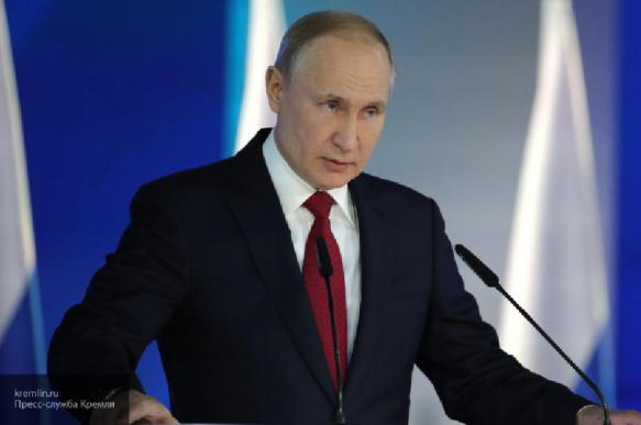 Putin speaks about Russian people and Russian arms in his 16th Address to the Federal Assembly