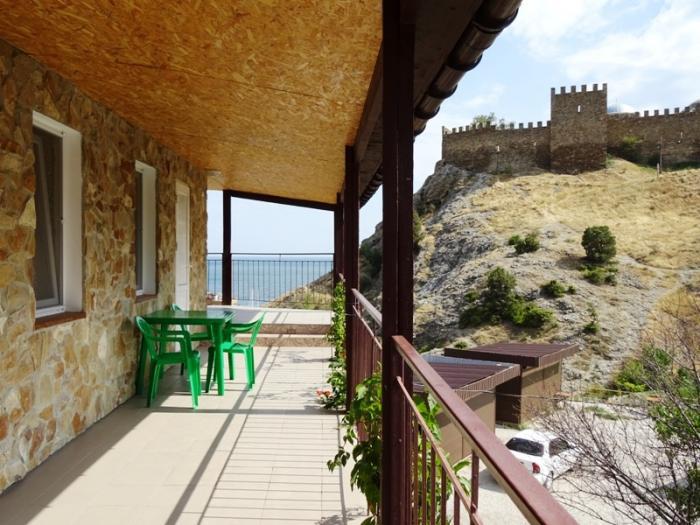 Отдыхаем на море. Судак – крымская жемчужина старины